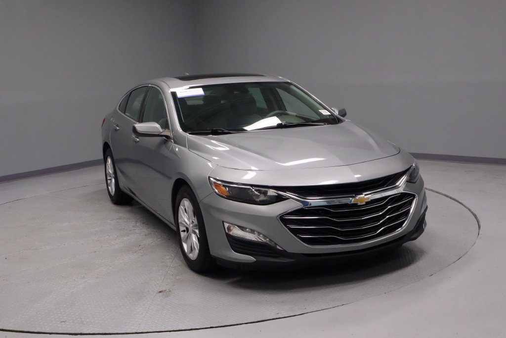 Used 2023 Chevrolet Malibu LT FWD image 1