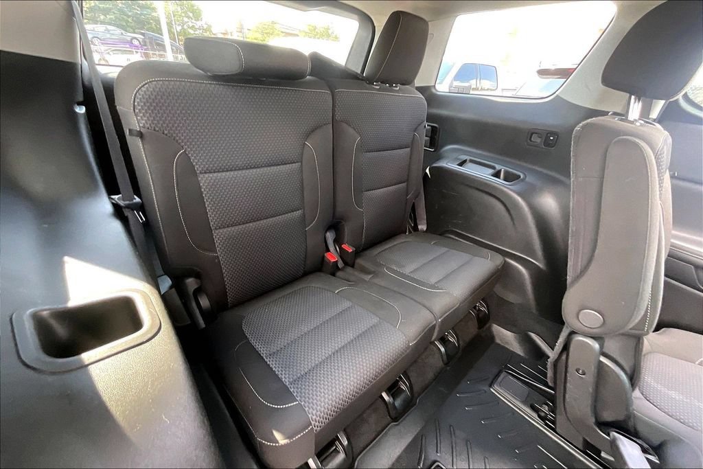 Used 2023 GMC Acadia SLE w/ Driver Convenience Package AWD/4WD image 27