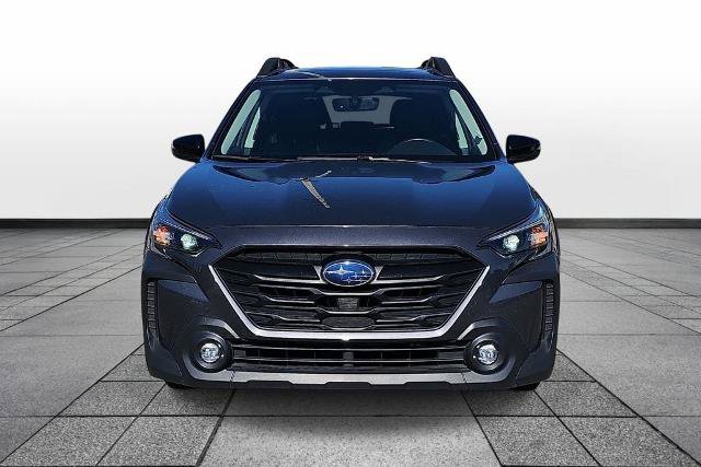 Used 2025 Subaru Outback Onyx Edition AWD/4WD image 2