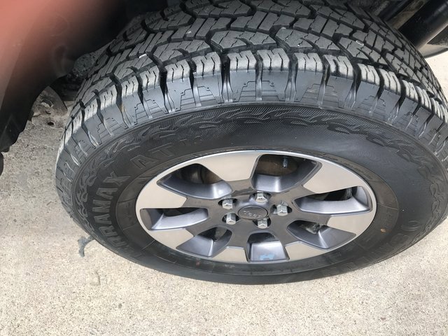 Used 2018 Jeep Wrangler Unlimited Sahara w/ Cold Weather Group image 24