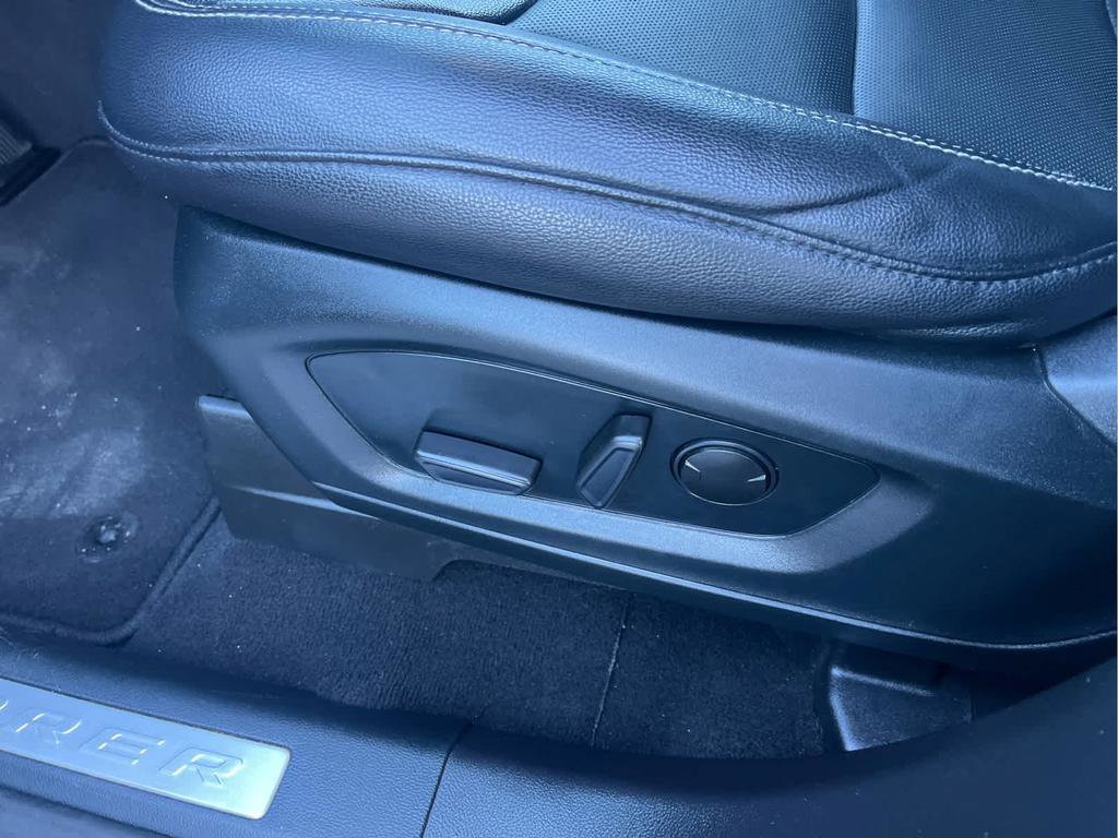 Certified 2021 Ford Explorer Limited w/ Equipment Group 301A image 34