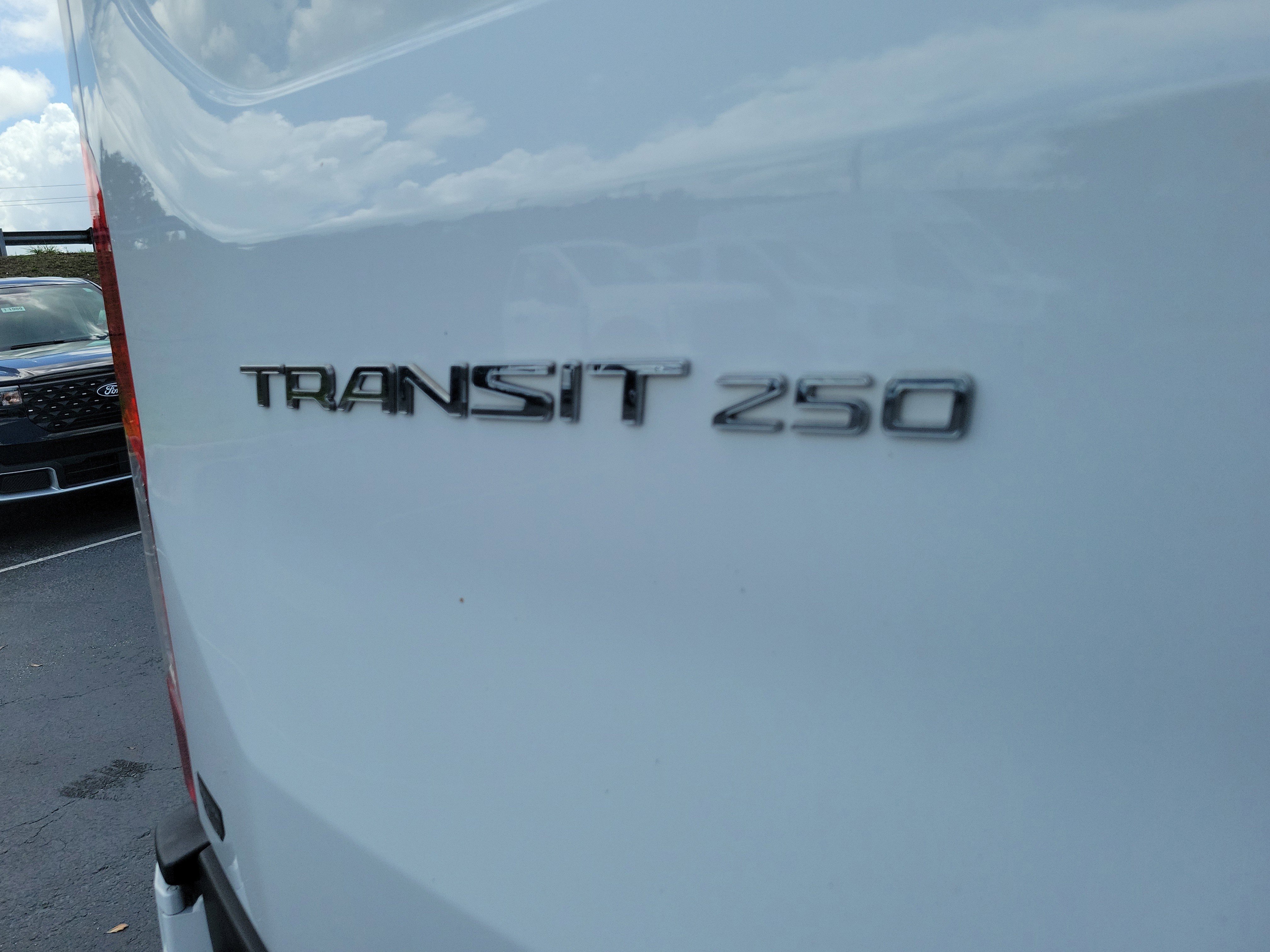 Certified 2025 Ford Transit 250 148 High Roof Extended RWD image 9
