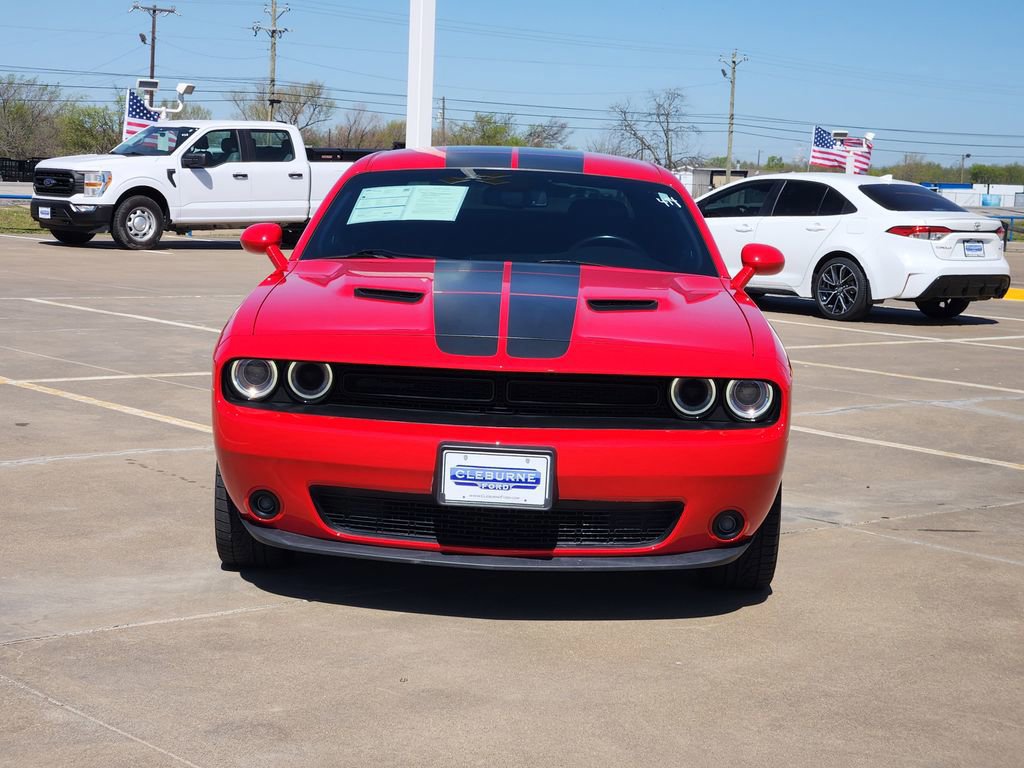 Used 2021 Dodge Challenger SXT w/ Blacktop Package image 7