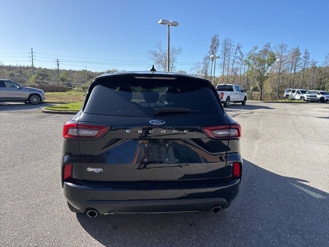 Certified 2023 Ford Escape ST-Line w/ Tech Pack #1 image 4