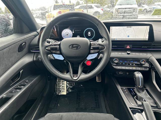 Used 2025 Hyundai Elantra N FWD image 9