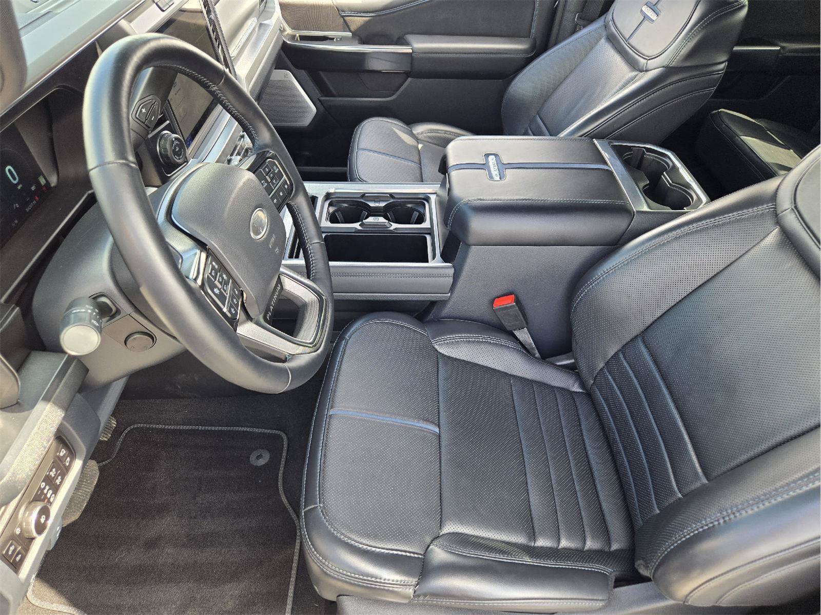 Certified 2025 Ford F250 Platinum AWD/4WD image 13