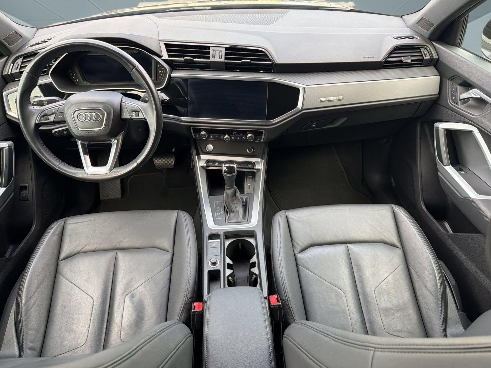 Used 2020 Audi Q3 2.0T Premium w/ Convenience Package AWD/4WD image 16