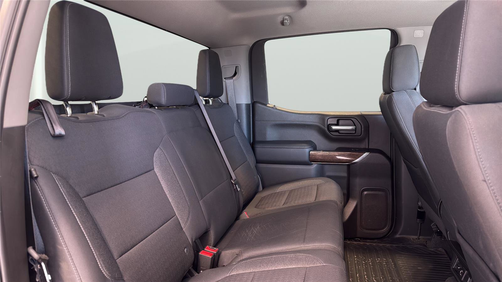 Used 2020 GMC Sierra 1500 SLE w/ SLE Value Package image 16