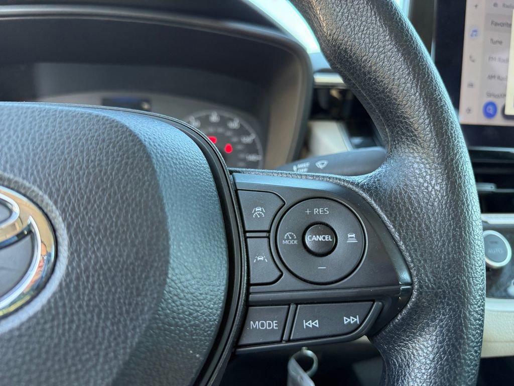 Used 2024 Toyota Corolla LE FWD image 19