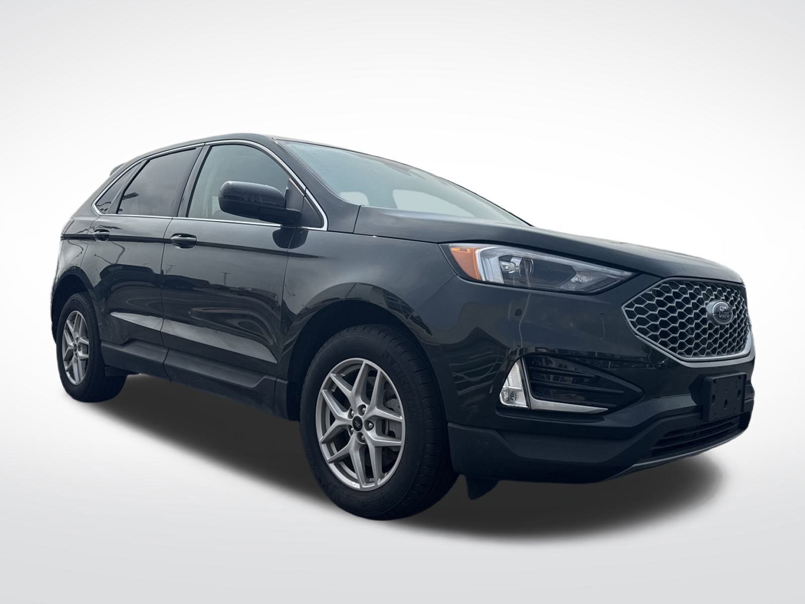 Certified 2023 Ford Edge SEL w/ Convenience Package image 2