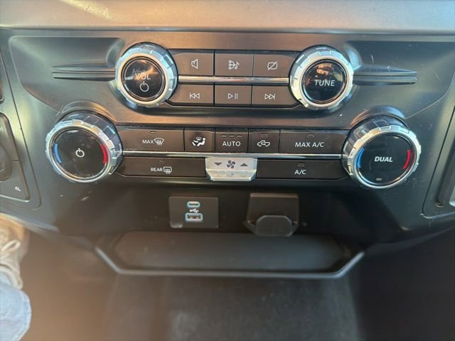 Certified 2024 Ford F150 XLT image 30