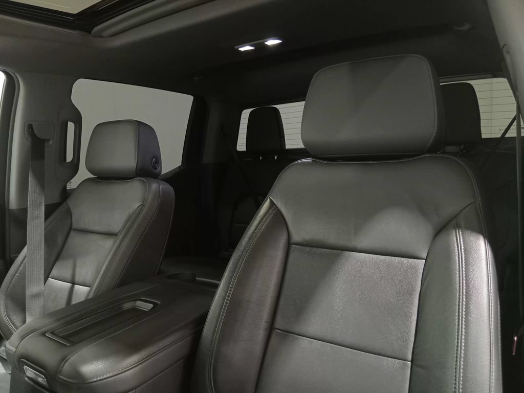 Used 2020 Chevrolet Silverado 1500 LT Trail Boss AWD/4WD image 16
