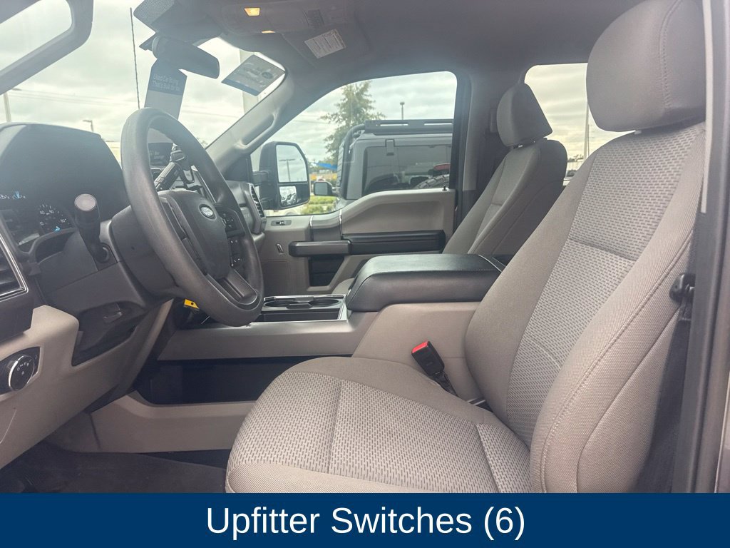 Certified 2022 Ford F250 XLT w/ Black Appearance Package AWD/4WD image 10