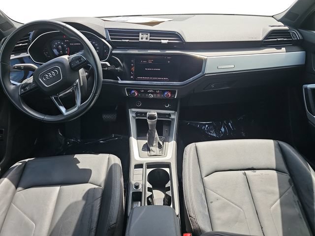 Used 2021 Audi Q3 2.0T Premium AWD/4WD image 9
