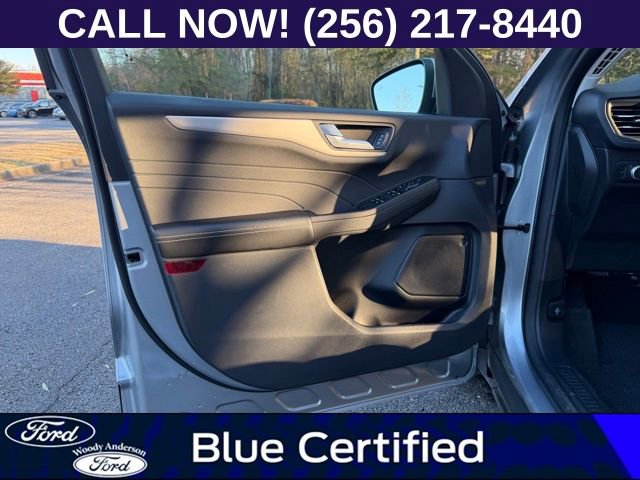 Certified 2022 Ford Escape SEL image 24