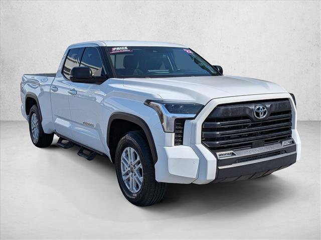 Used 2022 Toyota Tundra SR5 w/ SR5 Premium Package AWD/4WD image 3
