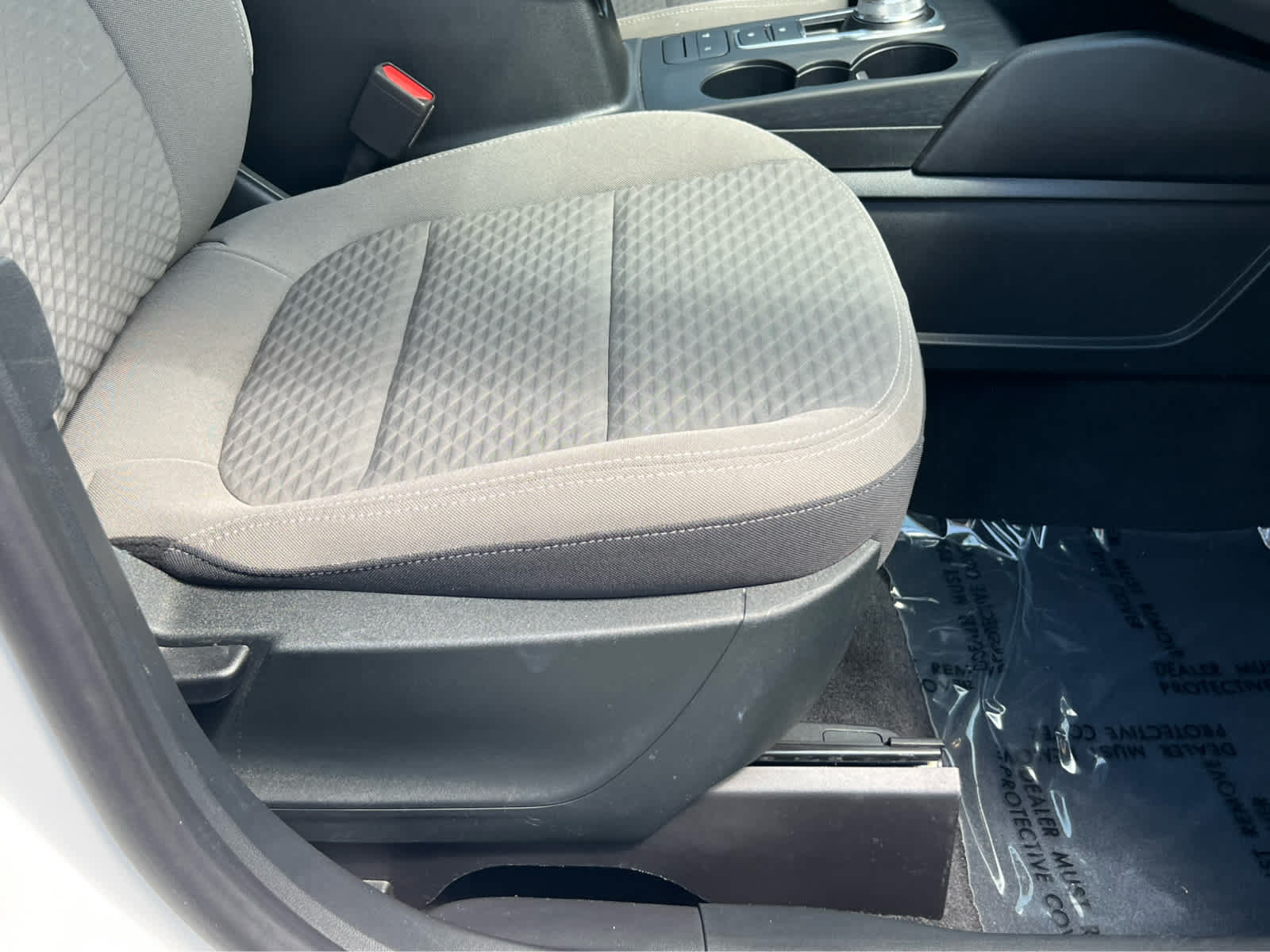 Certified 2022 Ford Escape SE AWD/4WD image 18