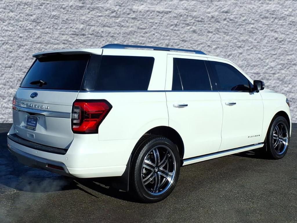 Certified 2023 Ford Expedition Platinum image 2