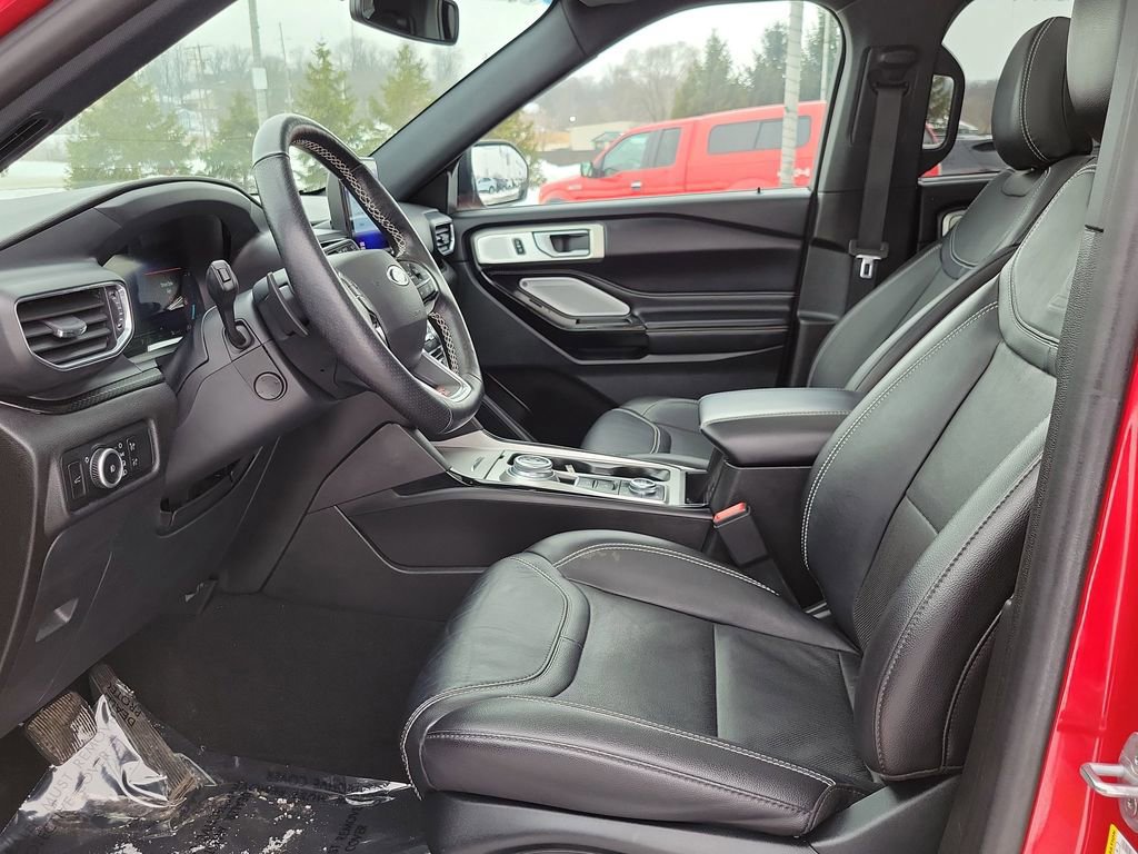 Certified 2023 Ford Explorer ST w/ Equipment Group 401A image 8