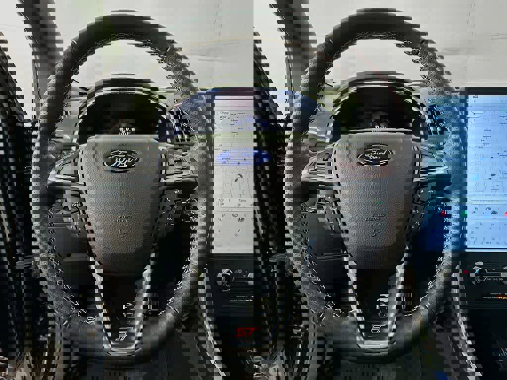 Certified 2021 Ford Edge ST w/ Equipment Group 401A image 16