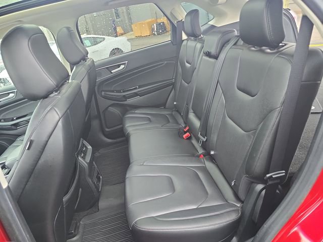 Certified 2020 Ford Edge Titanium w/ Equipment Group 301A AWD/4WD image 23