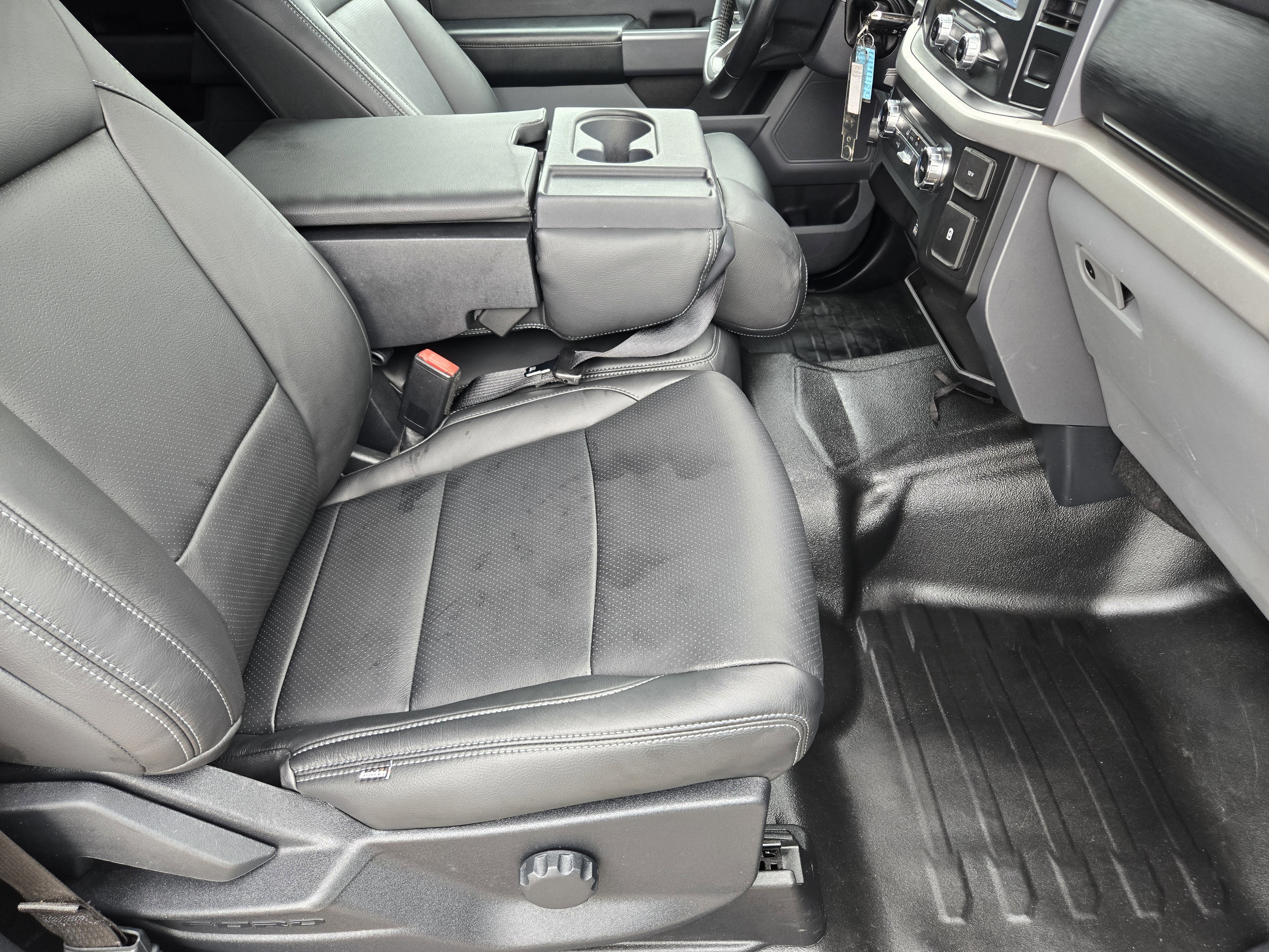 Certified 2022 Ford F150 XLT w/ Equipment Group 301A Mid image 10