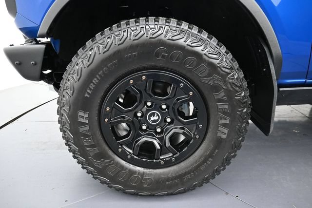 Certified 2021 Ford Bronco First Edition AWD/4WD image 9