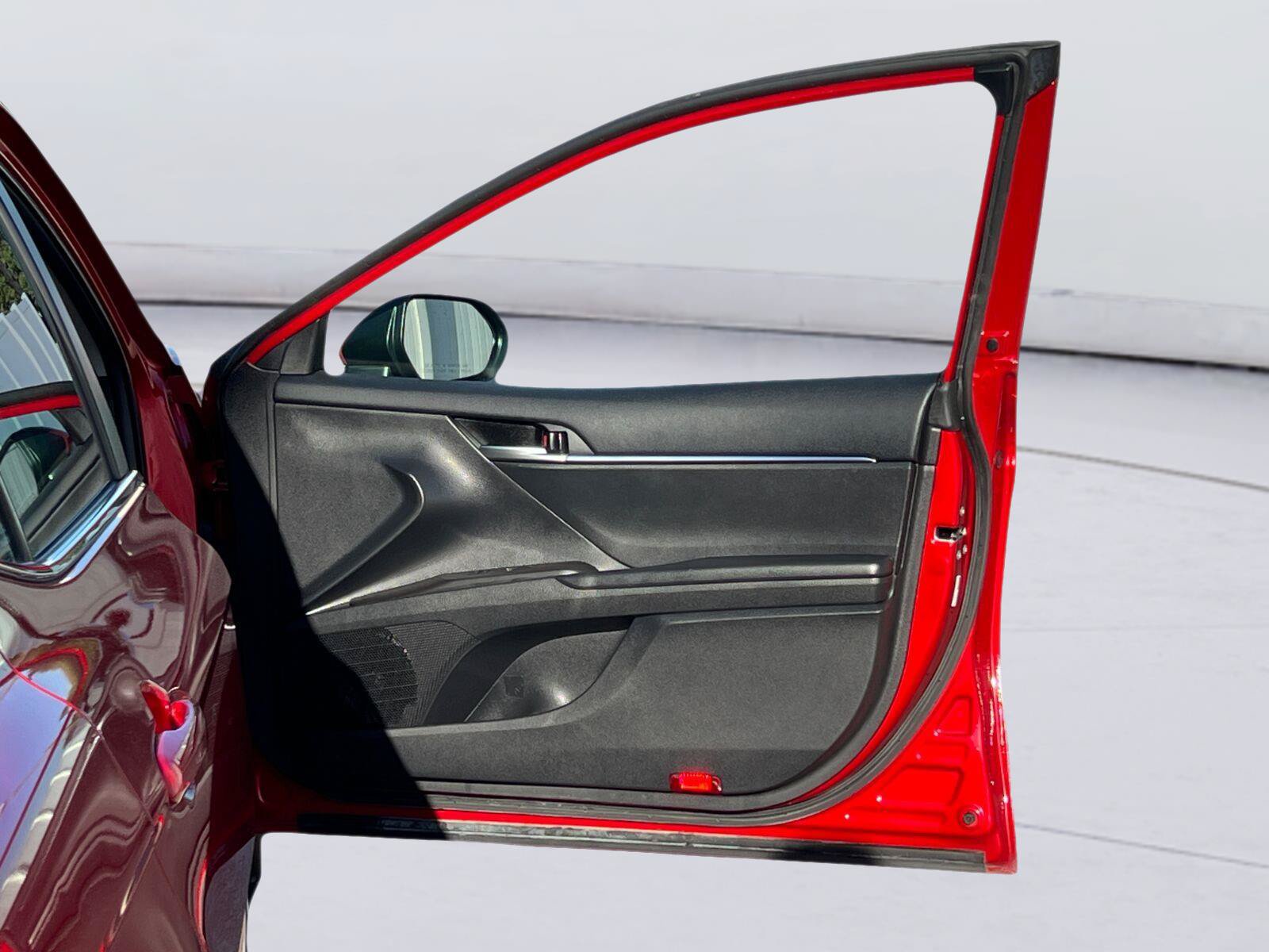 Used 2024 Toyota Camry SE FWD image 20