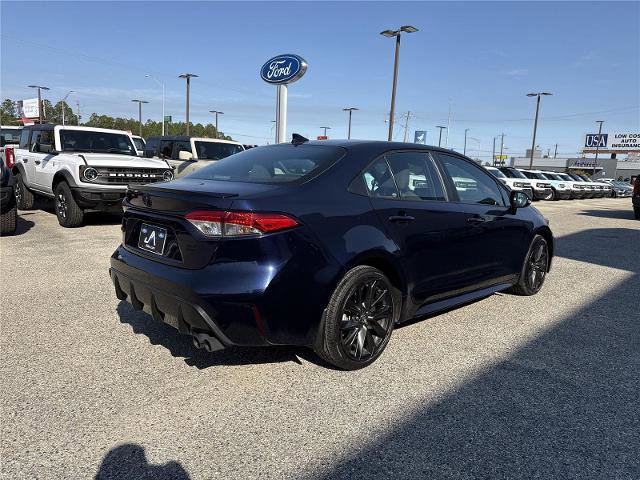 Used 2023 Toyota Corolla SE image 5