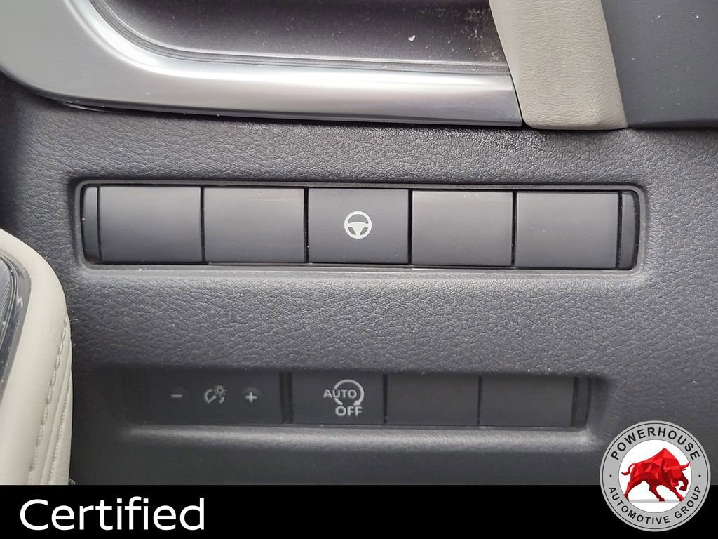 Used 2023 Nissan Rogue SV image 27