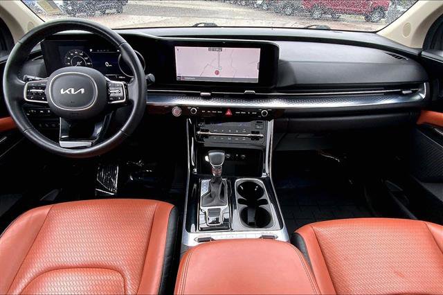 Used 2022 Kia Carnival SX Prestige FWD image 15