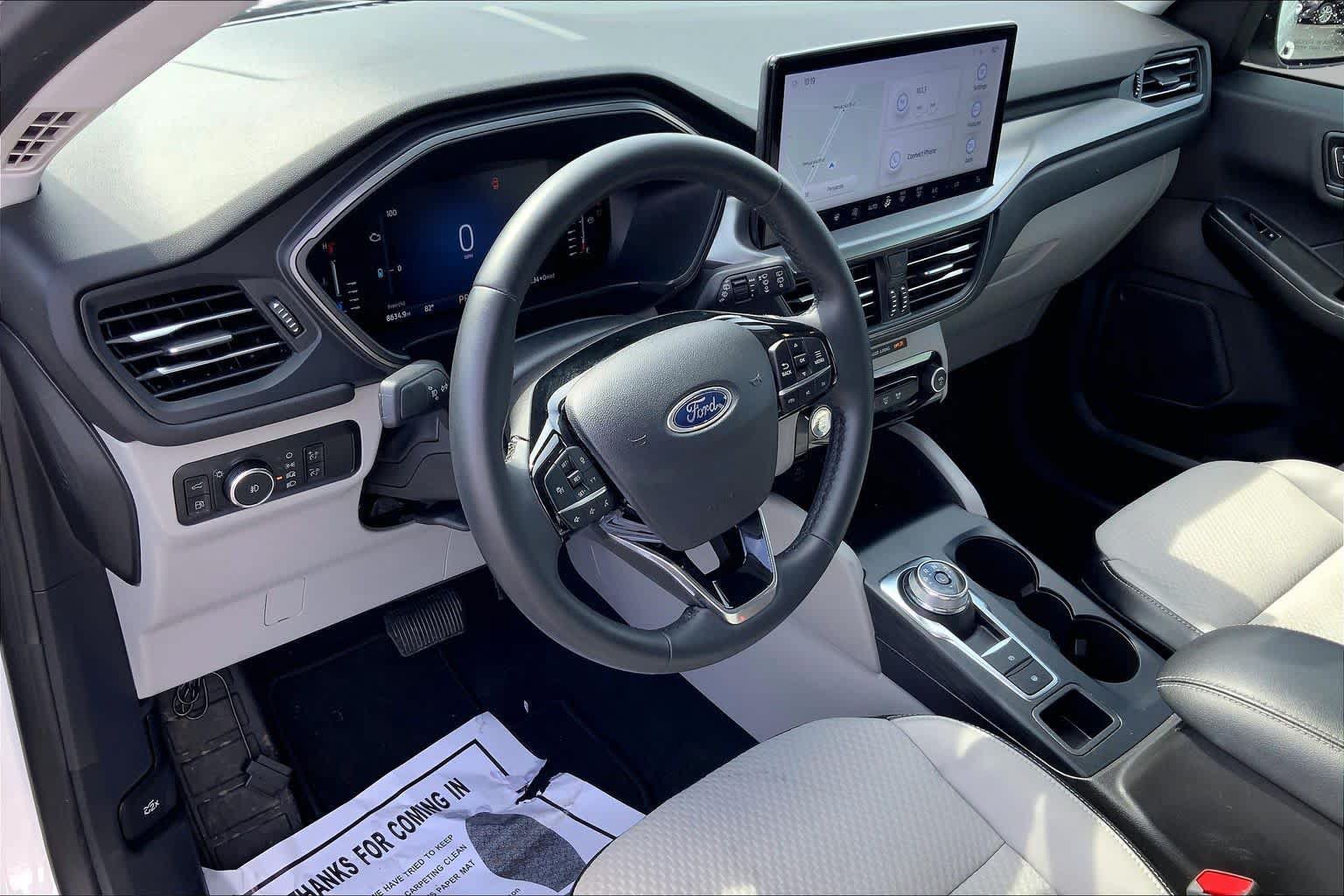 Certified 2023 Ford Escape SE FWD image 17