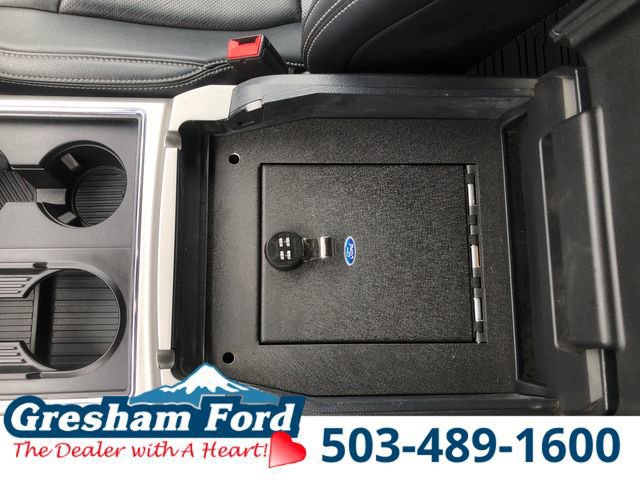 Certified 2022 Ford F350 Lariat w/ Tremor Off-Road Package AWD/4WD image 33