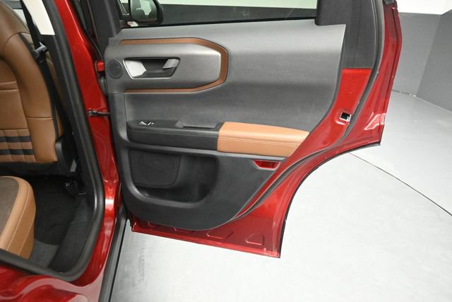 Certified 2025 Ford Bronco Sport Outer Banks w/ Outer Banks Tech Package+ AWD/4WD image 29