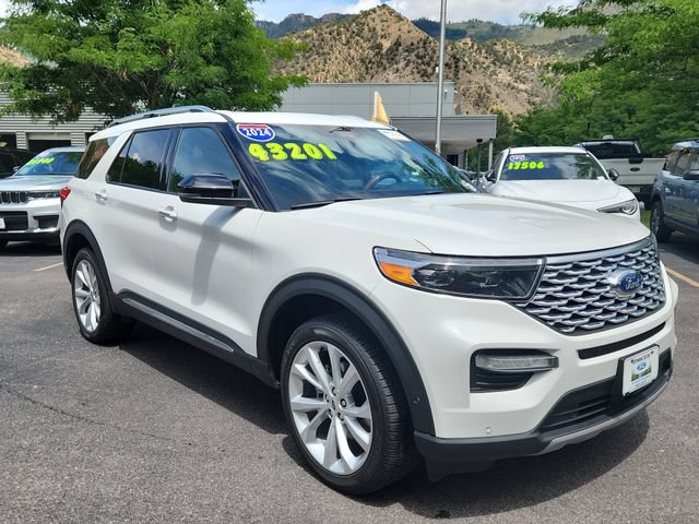 Certified 2024 Ford Explorer Platinum w/ Technology Package