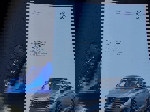 Used 2024 Volkswagen Jetta SE image 32