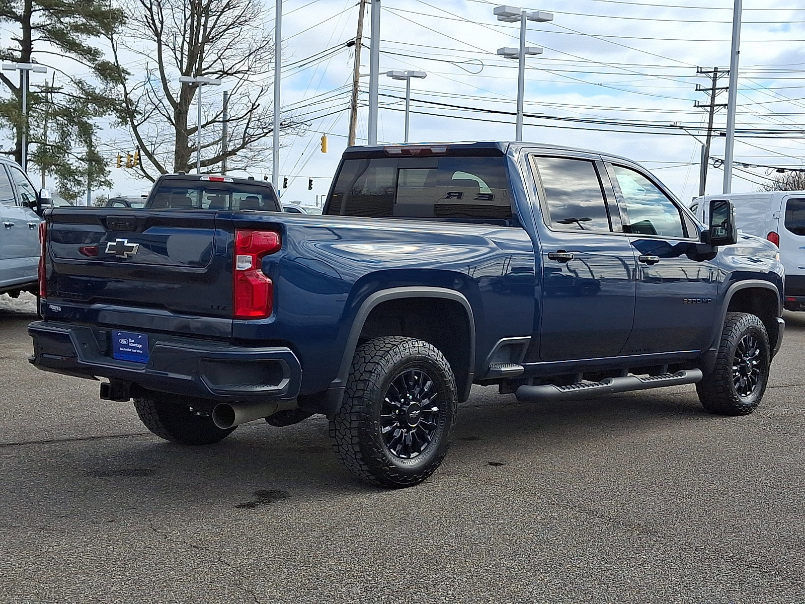 Used 2022 Chevrolet Silverado 3500 LTZ w/ LTZ Plus Package image 8