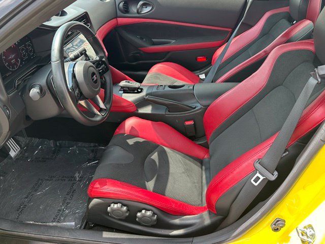 Used 2024 Nissan Z Performance w/ Floor Mat Package RWD image 11