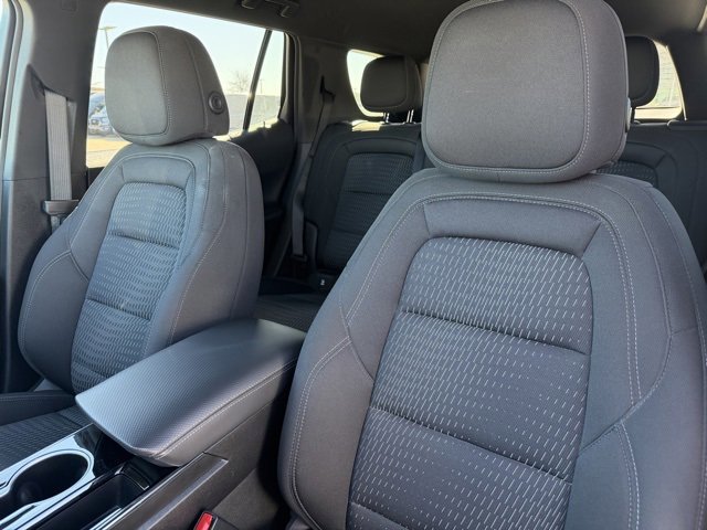 Used 2025 Chevrolet Equinox LT image 10