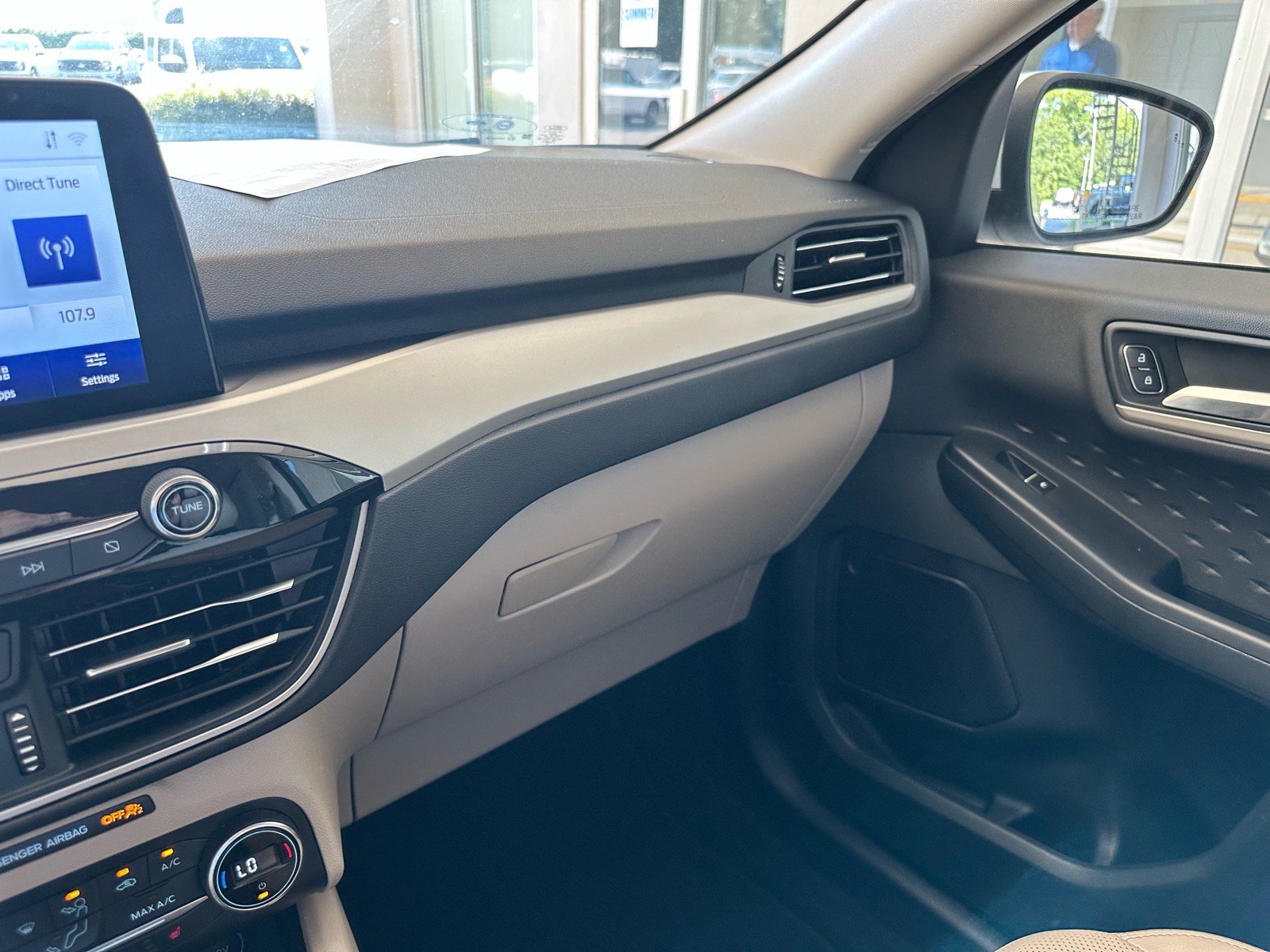 Certified 2020 Ford Escape SEL FWD image 29