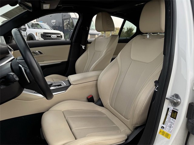 Used 2023 BMW 330i Sedan w/ Driving Assistance Package image 23
