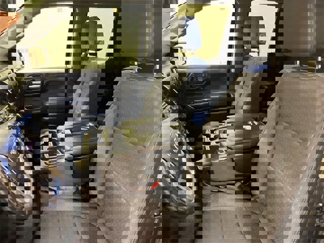 Used 2020 GMC Sierra 1500 SLE w/ Remote Start Package image 8