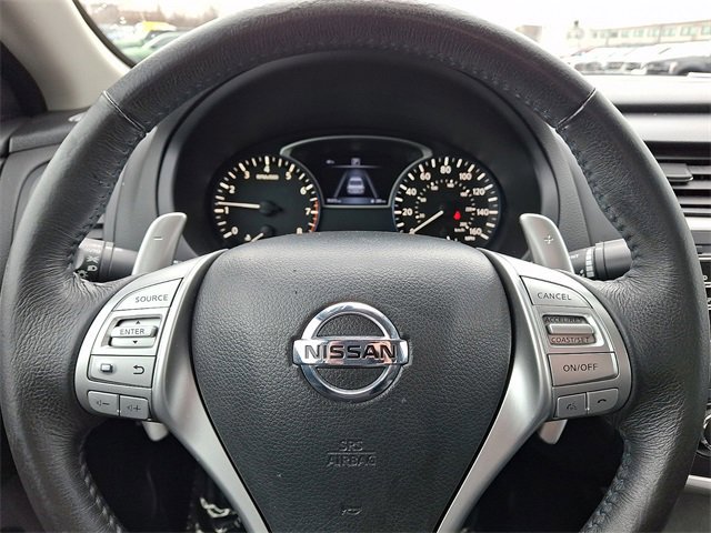 Used 2017 Nissan Altima 2.5 SR w/ Midnight Edition Package image 15