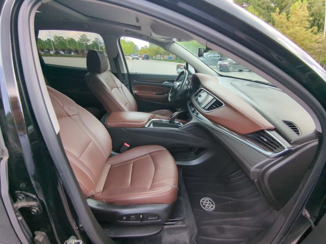 Used 2021 Buick Enclave Avenir w/ Avenir Technology Package FWD image 28