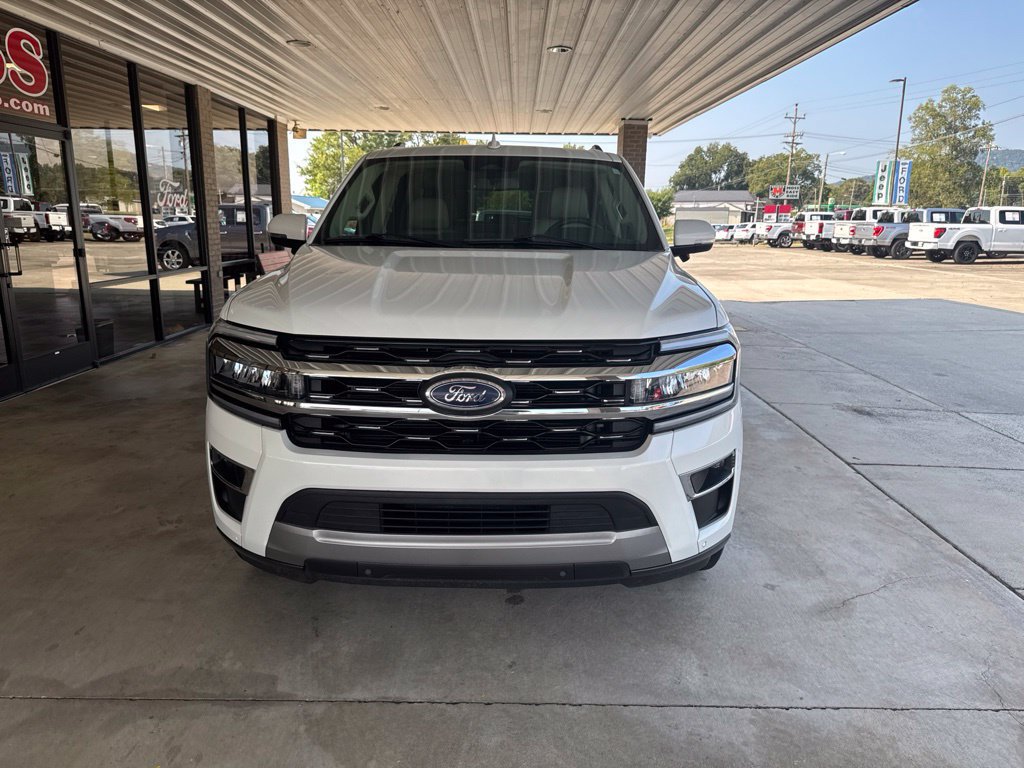 Certified 2024 Ford Expedition Max Limited RWD image 2