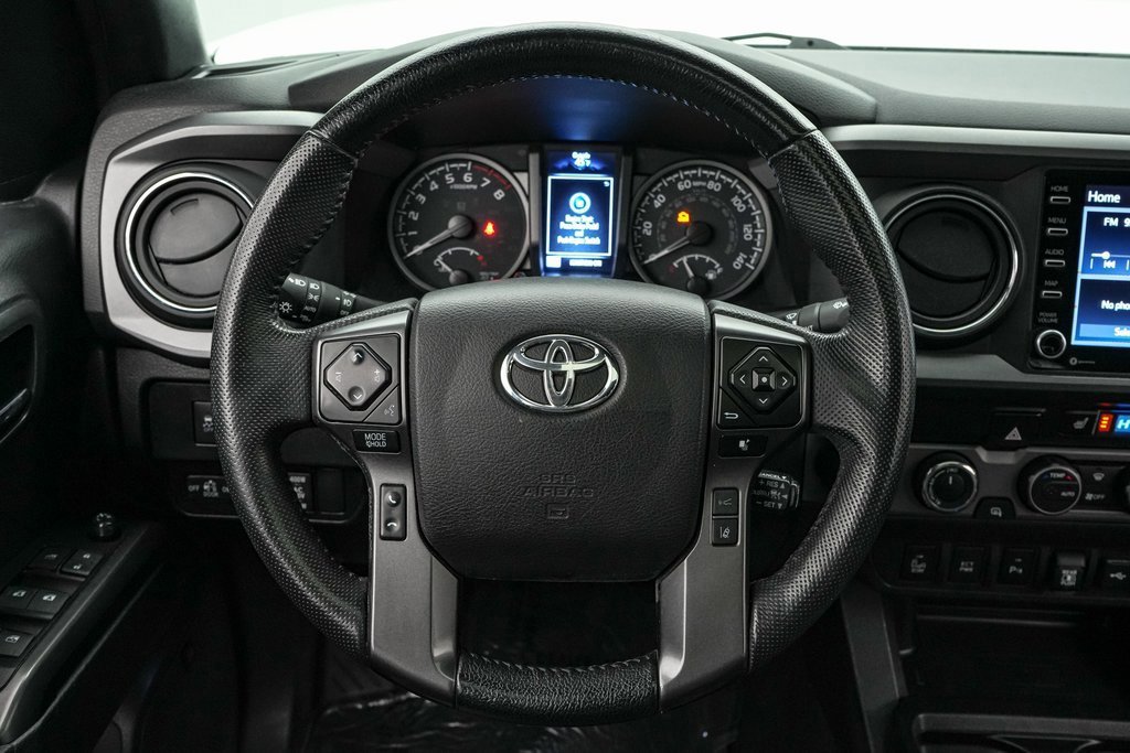 Used 2022 Toyota Tacoma TRD Sport image 14