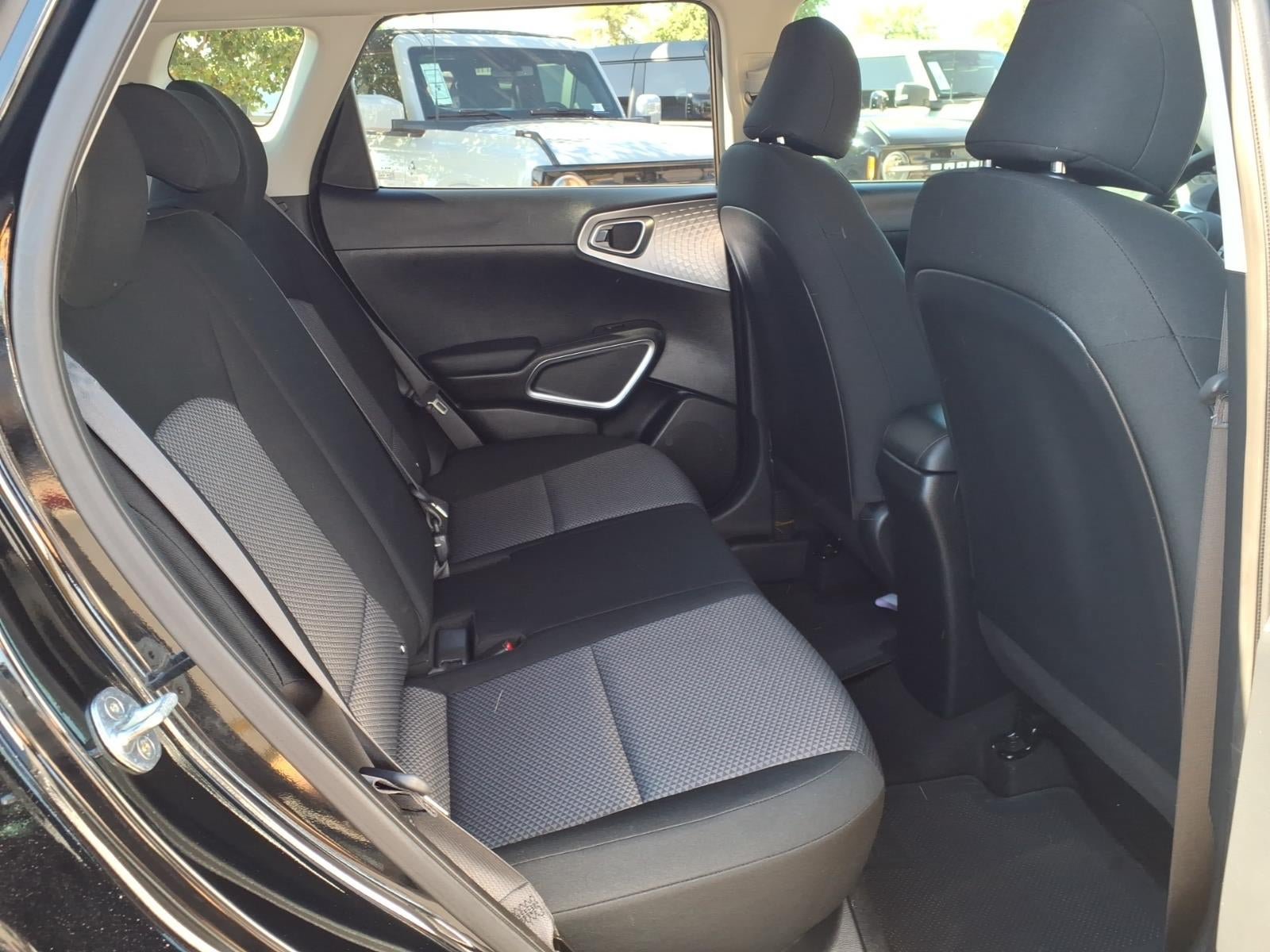 Used 2022 Kia Soul LX w/ Technology Package FWD image 14