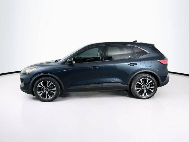 Certified 2022 Ford Escape SE w/ SE Sport Appearance Package FWD image 3