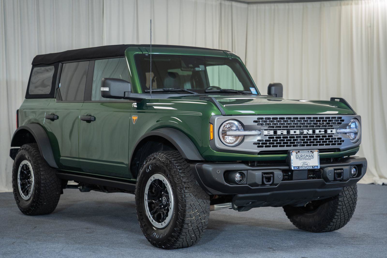 Certified 2023 Ford Bronco Badlands w/ Sasquatch Package