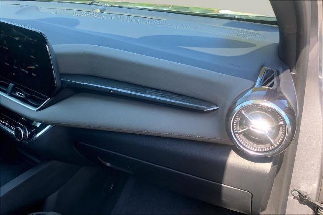 Used 2025 Chevrolet Equinox LT w/ Convenience Package II AWD/4WD image 19